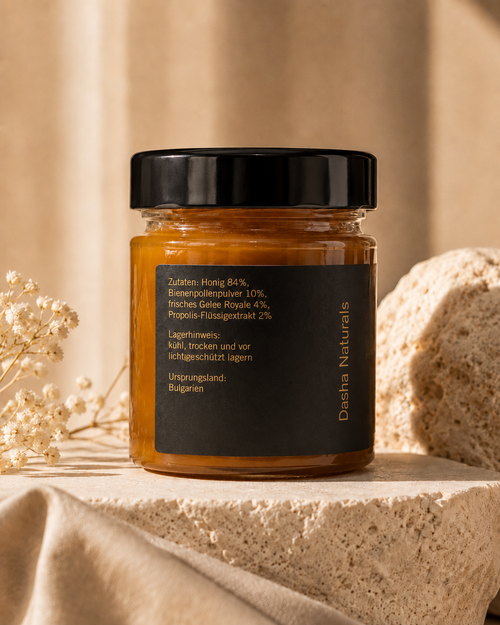 Dasha Naturals Bienen-Elixier – Rückseite mit Zutaten, Verzehrempfehlung und Lagerhinweisen